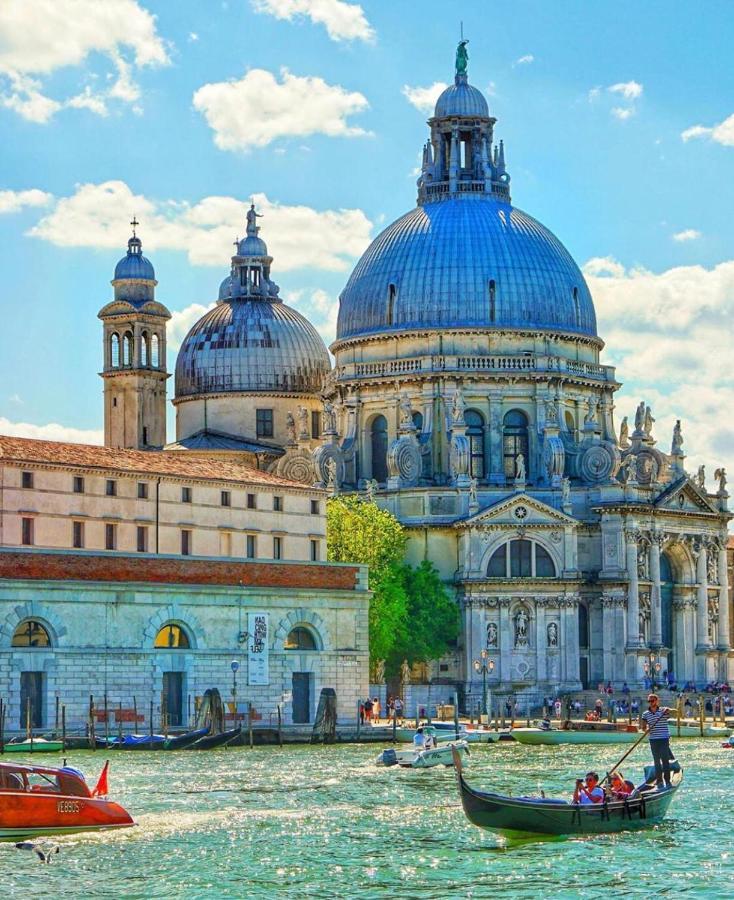 The Glamour Of San Marco Apartment Venice Luaran gambar